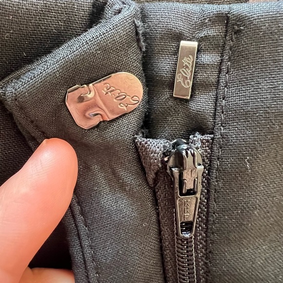 🔥Made in Cánada Tristan Black Formal Pantsuit with Classic Elegance🔥 - Picture 8 of 11